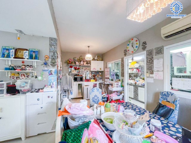 ทาวน์เฮ้าส์มือสองย่านนครปฐม ม.พฤกษาวิลล์44 บรมราชชนนี-ปิ่นเกล้า หลังมุม! เนื้อที่เยอะสุดอะไรสุด ถึง 33 ตร.ว. ฟังก์ชัน 3 ห้องนอน 2 ห้องน้ำ 2 ที่จอดรถ ทำเลดี เดินทางสะดวก ติดถ.บรมราชชนนี ใกล้เซ็นทรัลศาลายา, เดอะมอลล์ บางแค จองเลย!